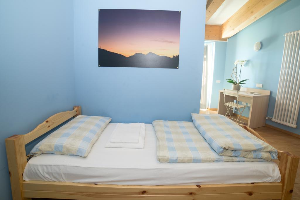 L'ost - Di Hostel Grumes